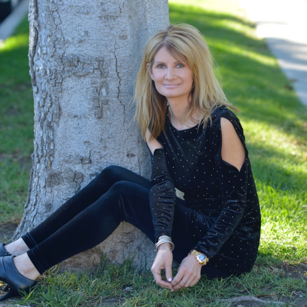 Meet your Posher, Hilary